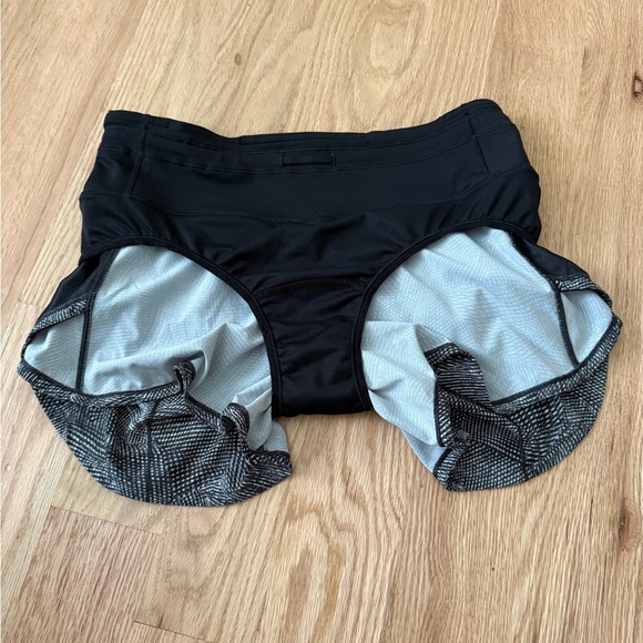 Lululemon 4” Speed Up Short Long Updated Fit Velocity Mesh Island Mist Black 4 - Picture 10 of 11